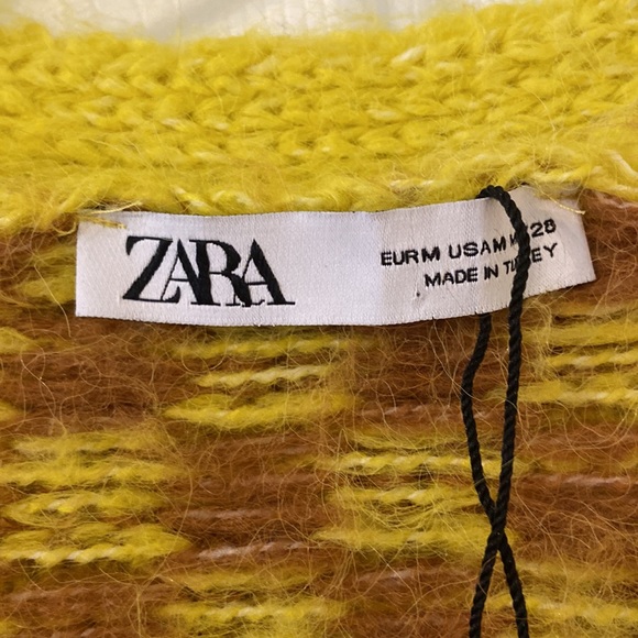 ZARA Sweater size M length 19” bust 48” see photos for colors front buttons - Picture 2 of 12